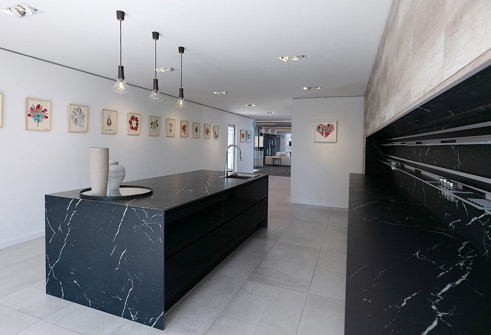 Neolith0823
